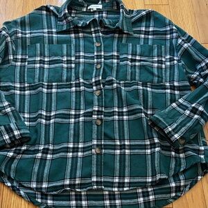 No Comment Juniors sz Large Hunter Green Flannel Plaid Button-Up Shirt